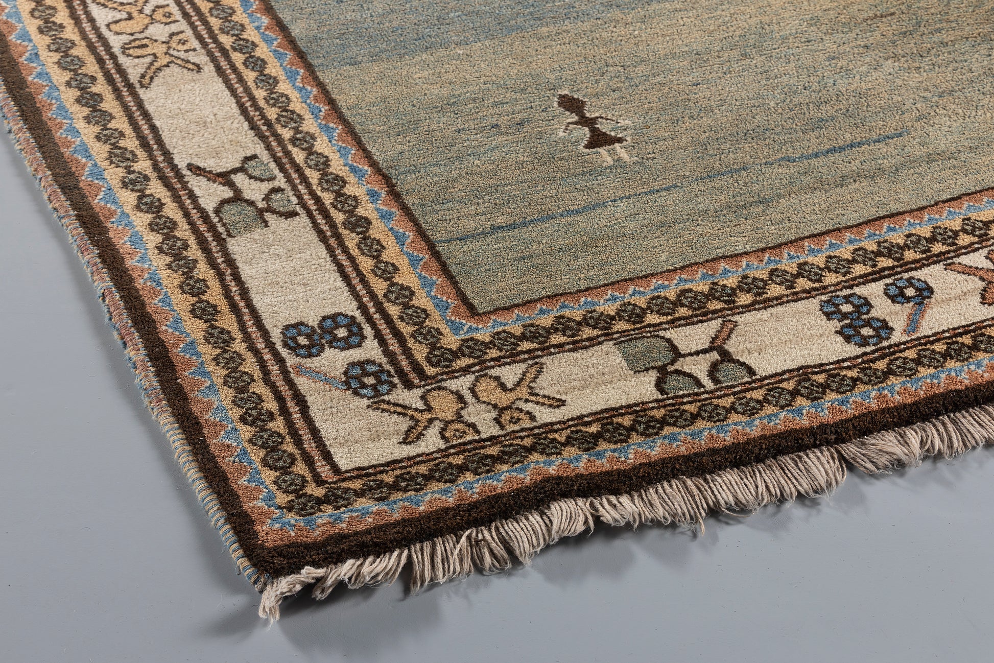 oriental rug corner detail